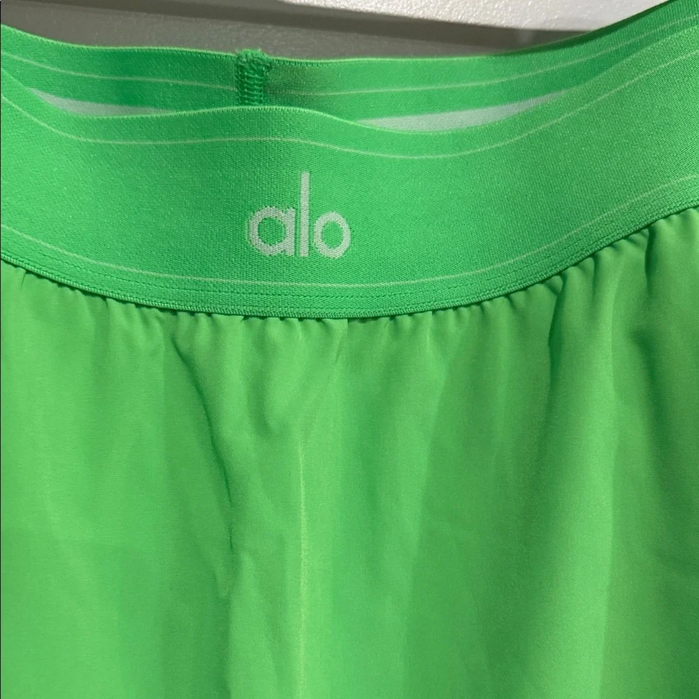 Alo Green Glow Tennis Skirt